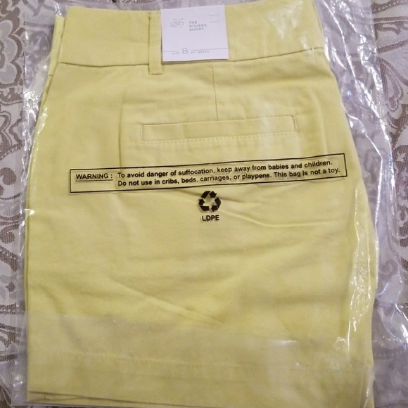 LOFT Pants - Shorts great for the summer. LOFT Pants - Shorts great for the summer.